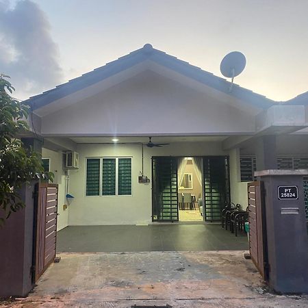 Ss De' Kelulut Homestay Marang Εξωτερικό φωτογραφία