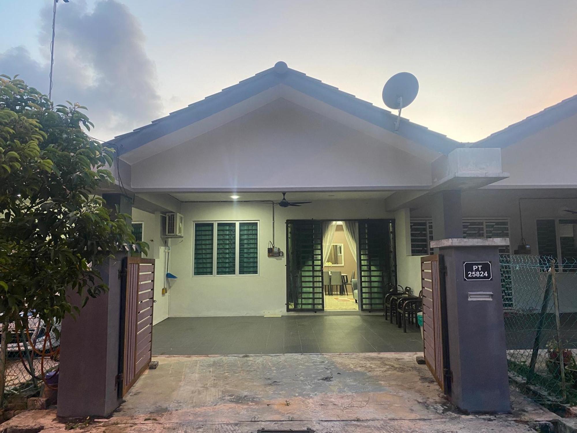 Ss De' Kelulut Homestay Marang Εξωτερικό φωτογραφία